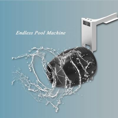 Entrenamiento de natación con la máquina AUPOOL de piscina de chorro de agua contracorriente