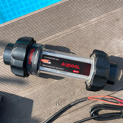 Filtro de cloro de solución salina para el mantenimiento sin complicaciones de la piscina