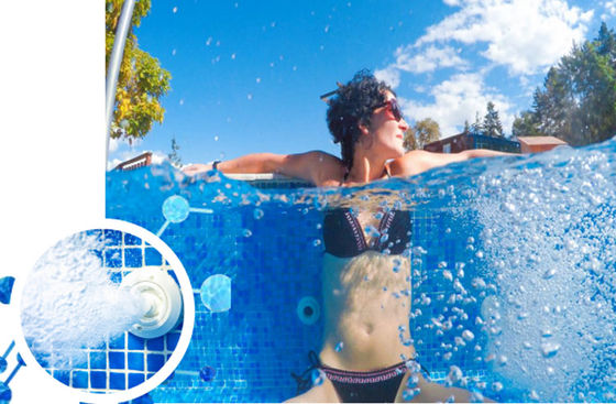 Piscina de lujo por encima del suelo de fibra de vidrio transparente sin fin con tablero de plástico de madera
