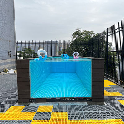 Piscina familiar Panel acrílico prefabricado sobre la piscina con máquina de entrenamiento sin fin