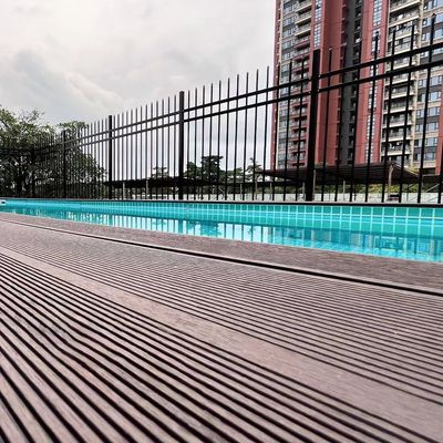 Piscina de contenedores de acero de 8 metros sobre el suelo Piscina familiar para relajación en el patio trasero