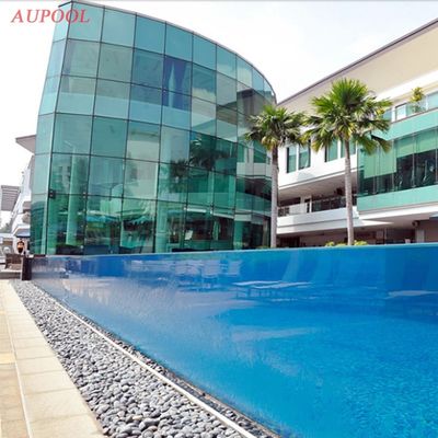 Piscina para el patio trasero con alta transmisión de luz acrílica infinita piscina de fibra de vidrio transparente