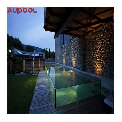 Cubierta de piscina de complejo al aire libre con superficie acrílica clara y alta dureza de superficie