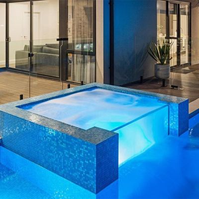 Hotel Panel de vidrio acrílico personalizado Piscina de fibra de vidrio con 100% de PMMA Aupool virgen