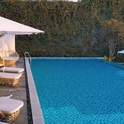 La demanda del cliente piscina acrílica para Aupool al aire libre alojamiento en familia transparente claro